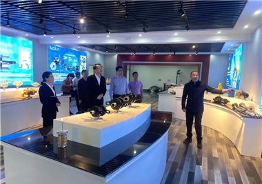 Ȫ�����˴�ί�ḱ���θ�����һ��ݰ���ٲ�cbin99����ָ��